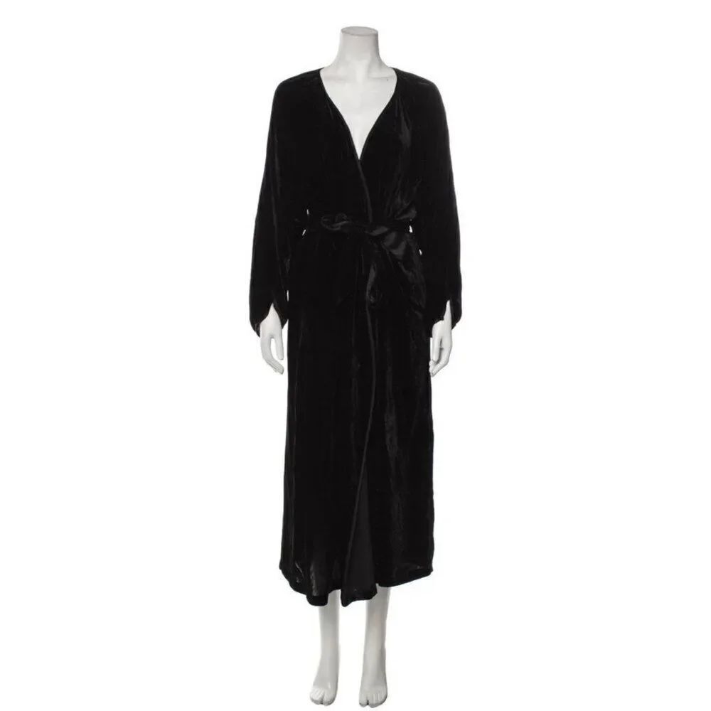 Vera Wang Authentic Solid Black Long Sleeve Velvet MIDI Robe Small Medium
